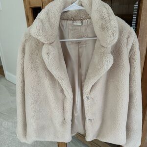 Luxurious Cream Faux Fur Jacket